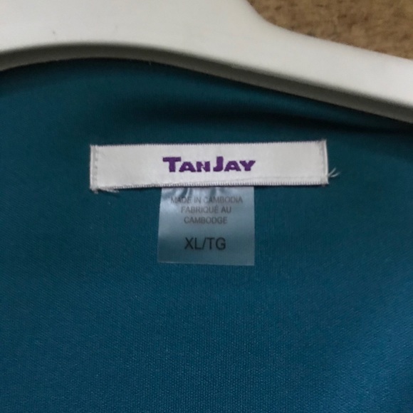 👚Tanjay Blouse/Undershirt Combo👚 - Picture 3 of 4